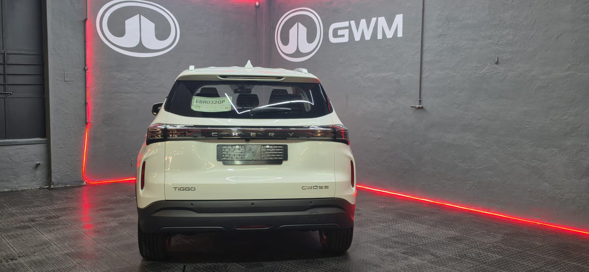 2026 Chery Tiggo Cross 1.5 LiT Auto - Khaki White (Used)