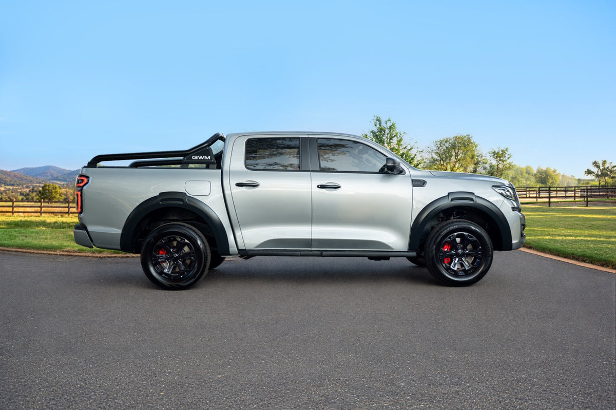 GWM P300 D-Cab 2.0T Pioneer Hi4-T PHEV